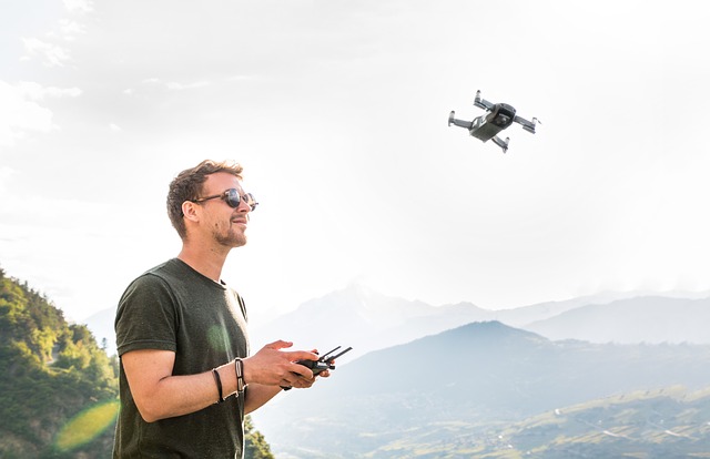 Make Money Using Drones - pilot training 